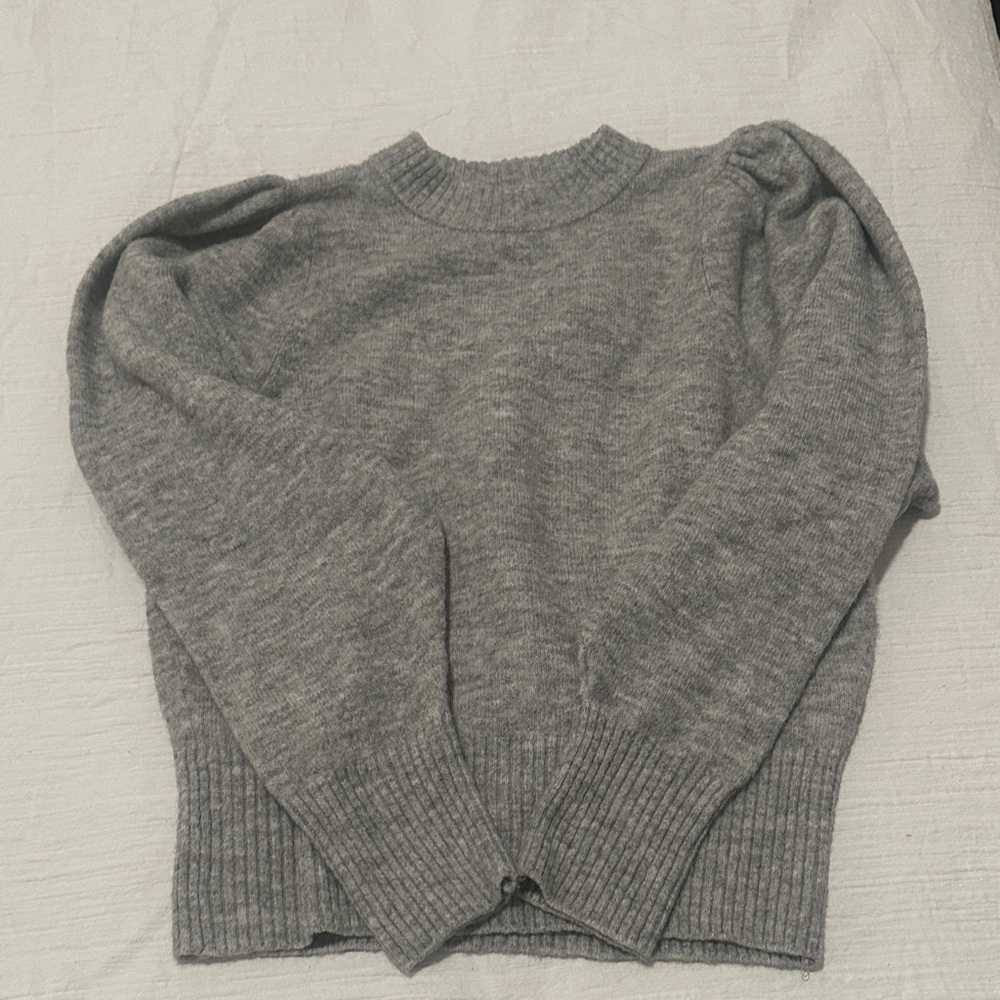 Gray Women's puff sleeve Sweater